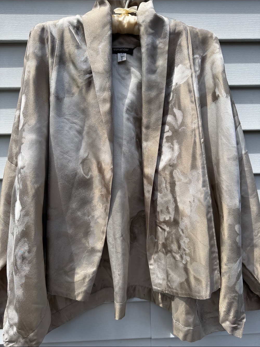 Eskandar Gary and beige 100% Silk  lightweight Jacket open front